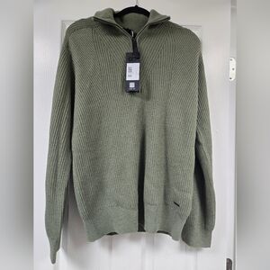 Alpha Tauri (NWT) Men's Green Pullover Sweater